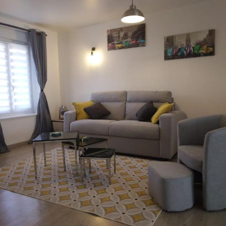 Bel Appartement Lumineux Avec Exterieur Rosieres-aux-Salines ภายนอก รูปภาพ